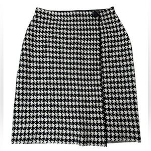 Milano Houndstooth Wrap Mini Skirt - Size M